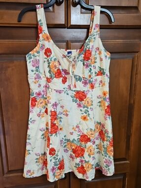 Old Navy Floral Sundress with Red & Orange Blooms - Women